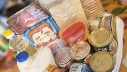 Вячеслав Гладков сообщил о выдаче более 8 тыс. продуктовых наборов грайворонцам