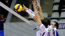 Белгородские волейболисты обыграли красноярцев в четырёх партиях со счётом 3:1
