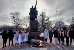 Шебекинские школьники почтили память героев