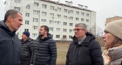 Вячеслав Гладков проверил ход восстановления домов в Шебекино