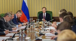 Вячеслав Гладков поучаствовал в совещании по восстановлению приграничных регионов