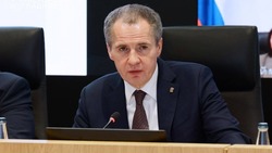 Вячеслав Гладков – об оказывающих помощь пострадавшим белгородцам предприятиях