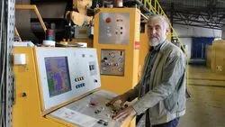 Гофролиния под контролем. Николай Моисеев освоил интересную профессию