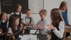 Белгородские власти окажут помощь малообеспеченным семьям в подготовке детей к новому учебному году