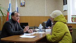 Владимир Жданов продолжил личные приёмы граждан