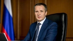 Вячеслав Гладков поздравил белгородцев в День работников дорожного хозяйства