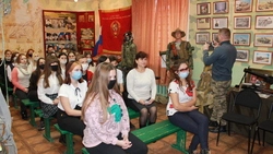 Урок мужества прошёл в Шебекинском музее ветеранов локальных военных конфликтов