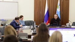 Вячеслав Гладков оценил проекты участников Дня дублёра