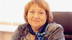 Завидное доверие. Валентина Зайцева уже стала председателем профкома 39 лет назад