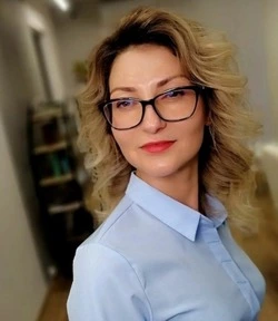 По стопам своей мамы. Ирина Поливанова стала главным бухгалтером