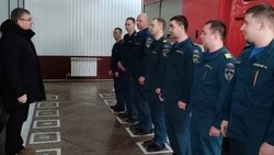 Андрей Гриднев поздравил с Новым годом сотрудников оперативных и аварийных служб