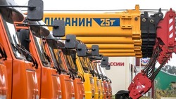 Вячеслав Гладков: правительство РФ выделило Белгородской области 49 единиц спецтехники