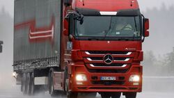 Депстрой напомнил о правилах перевозки крупногабаритных грузов