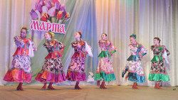 Шебекинские артисты пригласили женщин на праздничный концерт