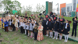 Юные шебекинцы приняли участие в фестивале «Казаки салютуют Победе!»