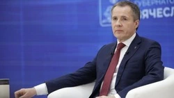Пресс-конференция губернатора Вячеслава Гладкова началась