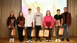 Юные шебекинцы получили паспорта