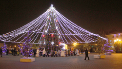 Парад Дедов Морозов дал старт новогодним праздникам в Шебекино