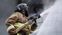 Шебекинские пожарные ликвидировали возгорание в многоквартирном доме