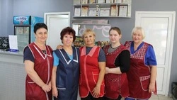 Коллектив кафе «Олимпийское» удостоился занесения на Аллею Трудовой Славы Шебекинского горокруга