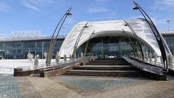 Денис Буцаев предложил белгородскому аэропорту снегоуборочную технику в аренду