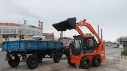 Новая коммунальная техника показала себя в деле в Шебекинском городском округе