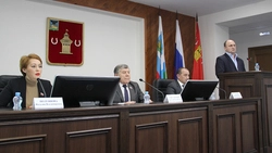 Председатель областной Думы Наталия Полуянова встретилась с шебекинскими депутатами
