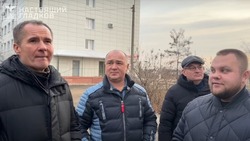 Вячеслав Гладков осмотрел повреждённые дома в Шебекино
