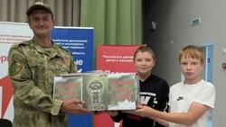 Верхнеберёзовские школьники встретились с участником СВО