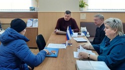 Депутат Белгородской областной Думы Геннадий Чмирев провёл личный приём граждан в Шебекино
