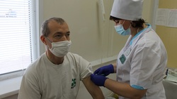 Вакцинация от коронавируса прошла на шебекинском Заводе Премиксов №1