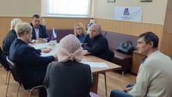 Геннадий Чмирев провёл личный приём граждан