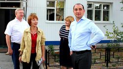 Владимир Жданов встретился с жителями Масловой Пристани и Новой Таволжанки