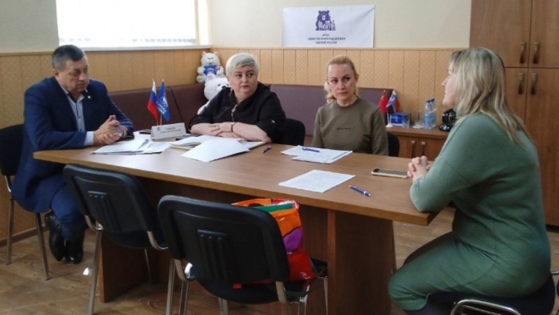 Геннадий Чмирев провёл приём жителей