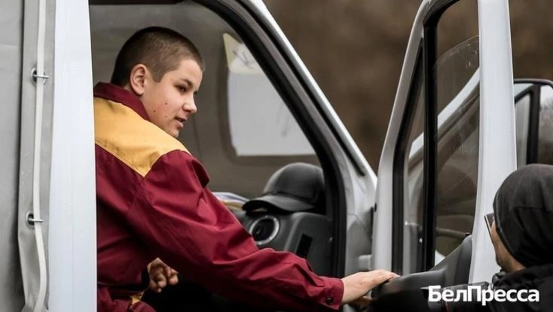 Вячеслав Гладков заслушал доклад об обучении водителей категорий «B» и «C» в школах и ссузах региона