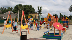 Шебекинская администрация объяснила отсутствие детской площадки на улице Ленина