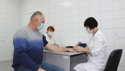 Масловопристанские медики продолжили вакцинацию населения