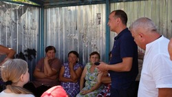 Владимир Жданов встретился с жителями Новой Таволжанки