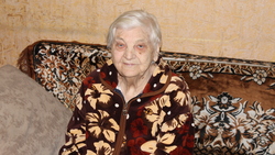 Шебекинки Надежда Цекина и Мария Юрастова отметили 90-летний юбилей