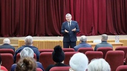 Андрей Гриднев встретился с жителями села Никольское