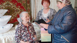 Шебекинская долгожительница Евдокия Ефимовна Астахова отметила 90-летие