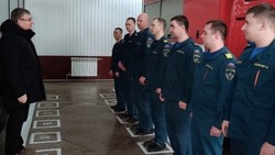 Андрей Гриднев поздравил с Новым годом сотрудников оперативных и аварийных служб