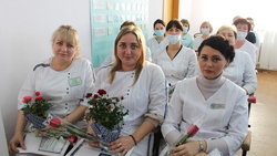 Шебекинские работники здравоохранения приняли поздравления с новогодними праздниками