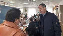 Вячеслав Гладков съездил в центр выдачи помощи фонда «Святое Белогорье против детского рака»