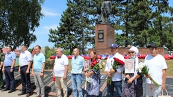 Останки 26 солдат Красной Армии предали земле в шебекинском селе Безлюдовка