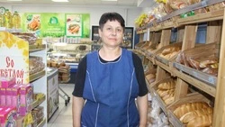 Улыбка – её главный козырь. Шебекинка Людмила Матус связала свою жизнь с торговлей
