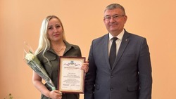 Андрей Гриднев поздравил шебекинских медиков с профессиональным праздником
