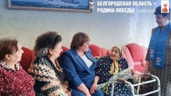 Труженица тыла Пелагея Егоровна Бардакова получила награду