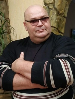 Не может оставаться в стороне. Игорь Зарайский привык заниматься общественной жизнью