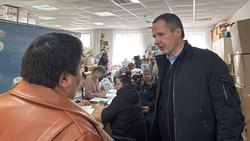 Вячеслав Гладков съездил в центр выдачи помощи фонда «Святое Белогорье против детского рака»